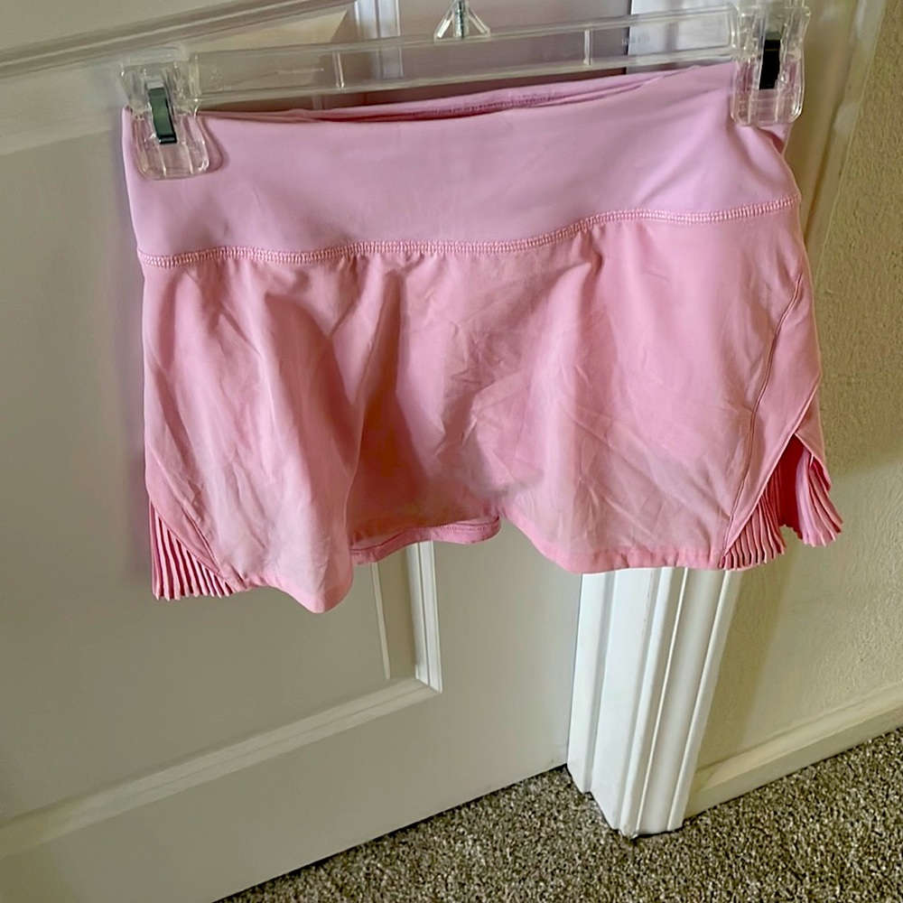 Pink Lululemon tennis skirt with pleats